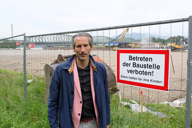 Lorenz Potocnik will statt des Rückbaus eine neue Nutzung der Manipulationsfläche neben der Eisenbahnbrücke. | Foto: privat