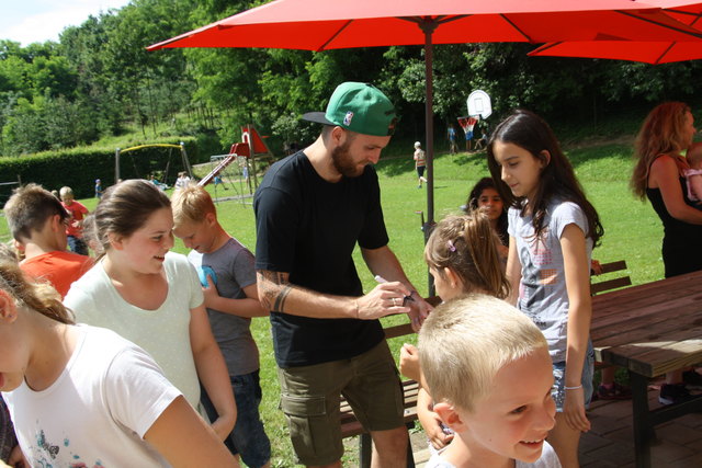 VS Tobelbad feierte ihren Fußballliebling Jakob Jantscher GrazUmgebung