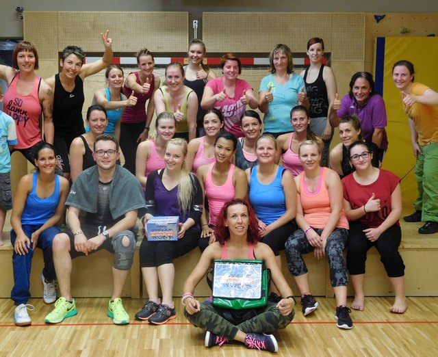 Zumba und Piloxing konnten die TeilnehmerInnen des Charity-Events zugunsten von Streetwork Pinzgau ausprobieren.                                                                        Caritas Salzburg; Abdruck honorarfrei