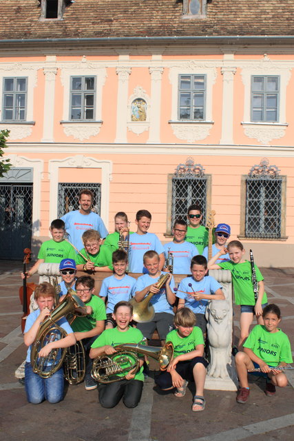 Die "Kiddy Band" der Musikschule Mariazellerland auf Konzertreise in Ungarn.