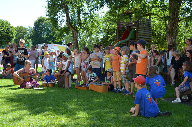 Kaiserwetter und beste Stimmung herrschten beim Schulfest der Volksschule der Franziskanerinnen in Puchheim.