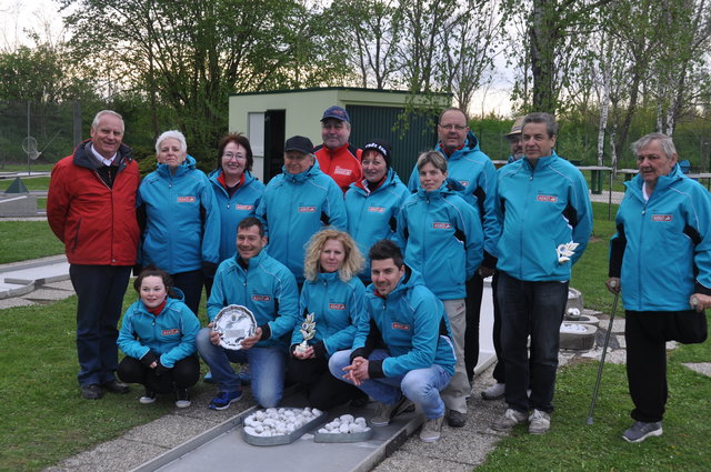 Die erfolgreichen BahnengolferInnen aus Seefeld-Kadolz spielen in Zukunft in der Niederösterreichischen Landesliga.                   Foto: Privat