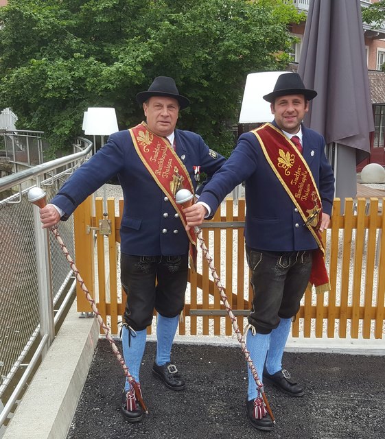 Der alte und der neue Stabführer: Josef Winkler (li.) und Gerhard Grubinger. | Foto: TMK Thalgau