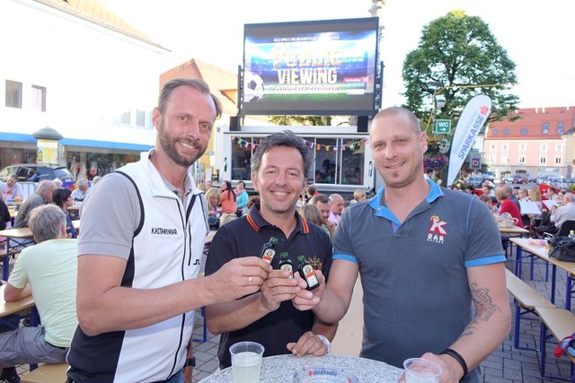 Das Halbfinale und Finale kann kommen. Public Viewing EM 2016 in Knittelfeld.