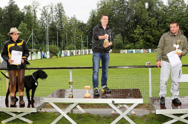 Siegerfoto BGH3; V.l. Roswitha Oberthaler (2. Platz/Übelbach), Sieger Stefan Schliefsteiner (Stainz) und Uwe Krenn (Stainz, 3. Platz)