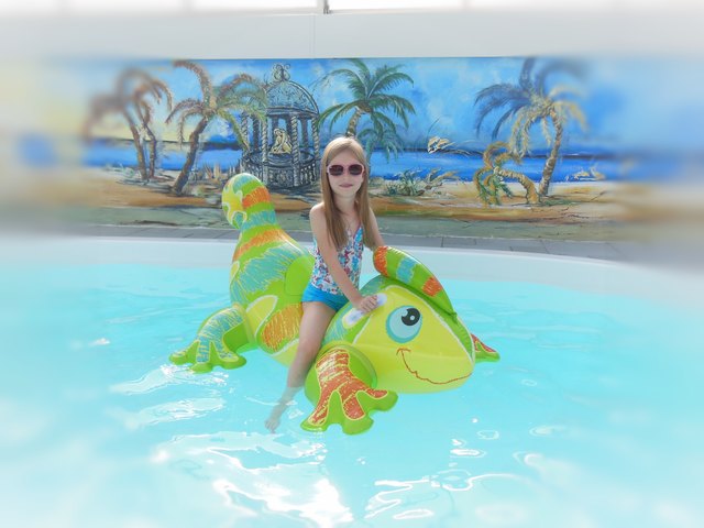 Mit meinem Gecko daheim im Pool, das find ich einfach megacool ;-)