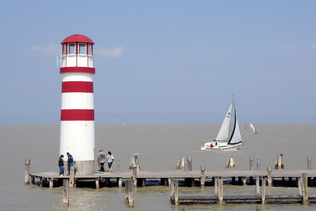 Der Leuchtturm vom Schiff aus gesehen