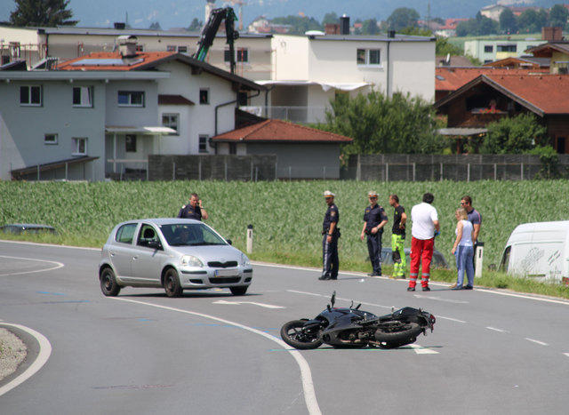 Volders-Schwerer Motorradunfall-05.Juli 2016