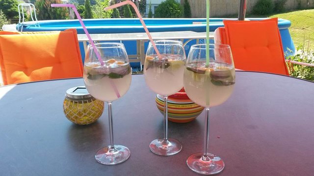 Bei uns im Garten ist es wie im Urlaub :-)