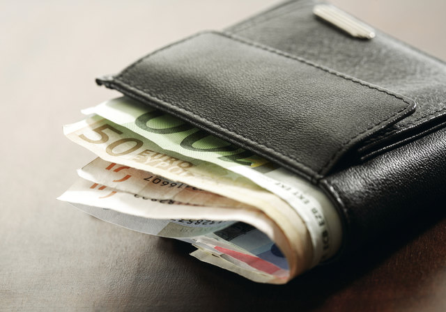 Brieftasche mit Euroscheinen