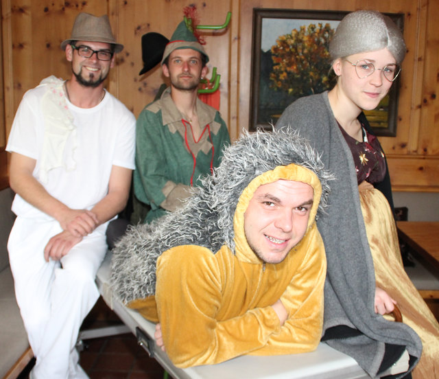 Fotoquelle: Walter Zwicknagl die Darsteller: Daniel Trautendorfer, Christoph Danler, Renè Permoser, Bettina Geißler