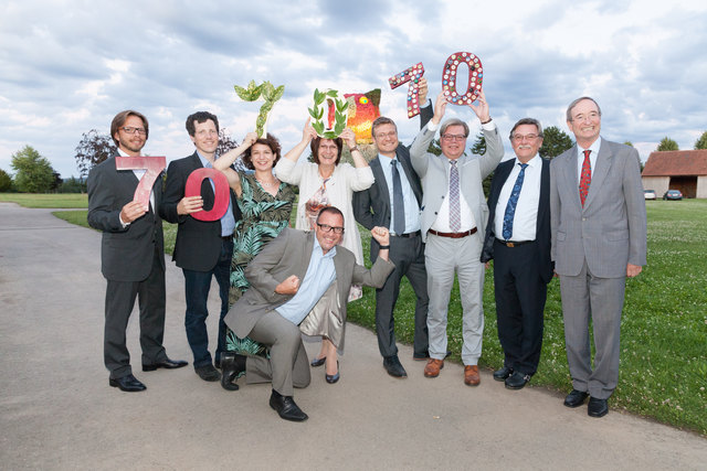 Die St. Pöltner beim Wirtschaftsbund-Sommerfest: Martin Blaha, Anton Mayringer, Katharina Kittel, Jörg Summer, Ingeborg Dockner, Bernhard Dockner, Harald Servus, Dieter Lutz und ÖWB-Präsident Christoph Leitl. | Foto: WBNÖ/Lechne