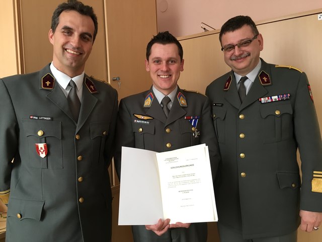 Militärsenior Mag. Michael Lattinger, Major Mag. (FH) Gerd-Alois Hiess und Priv.-Doz. Mag. Dr. Dr. Karl-Reinhart Trauner