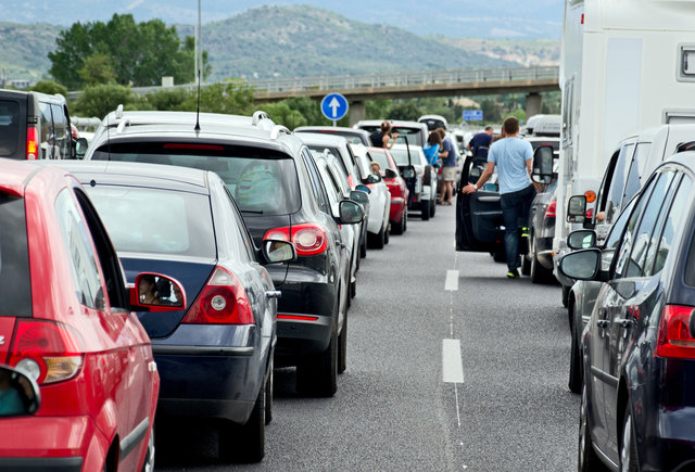Folge des Verkehrsunfalls auf der Innkreisautobahn A8: Stau, der 20 Kilometer reichte.