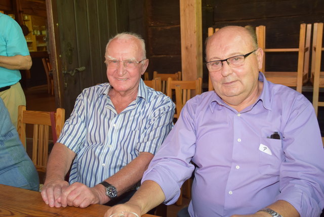 Ernst Schmaldienst (links) war von 1963 bis 1965 in Amerika, Johann Brunner blieb ganz drüben. Er lebt in Oshawa in Kanada.