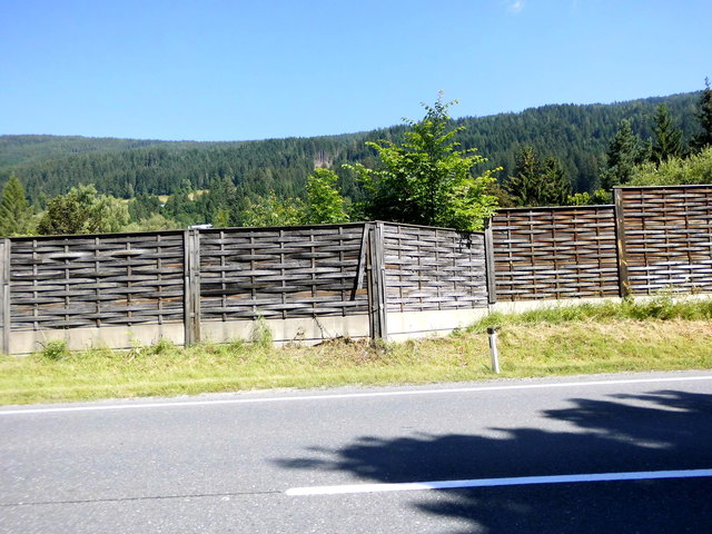 die desolaten Schutzwände - Umfahrung Radstadt