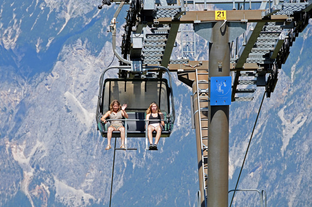 Sesselliftfahrt im Dreiländereck