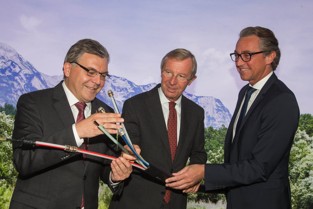 Ein schnelles Breitband für das ganze Land wollen Landesrat Josef Schwaiger, Landeshauptmann Wilfried Haslauer und Leonhard Schitter.