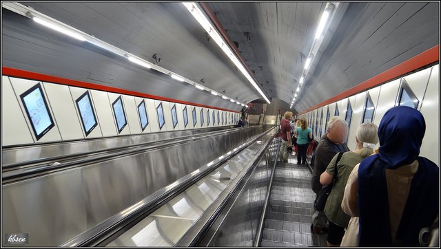 U-Bahn Rolltreppe