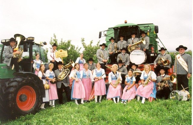 Aus dem Archiv: Die Lindenhofer Bauernkapelle im Jahr 2003