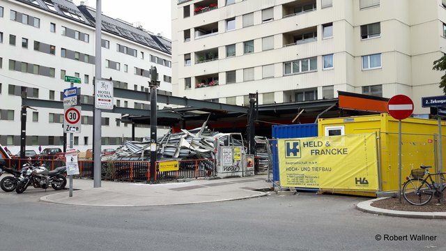 Ecke - Heinestraße 22-28/ Zirkusgasse 49 / Große Stadtgutgasse 33