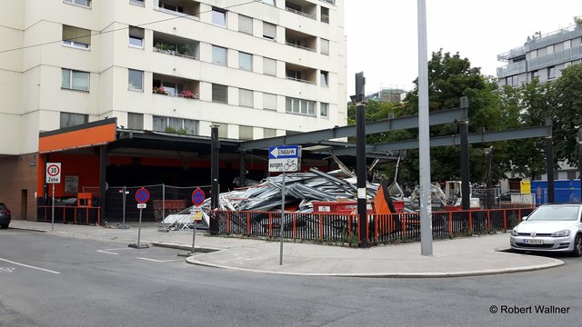 Ecke - Heinestraße 22-28/ Zirkusgasse 49 / Große Stadtgutgasse 33