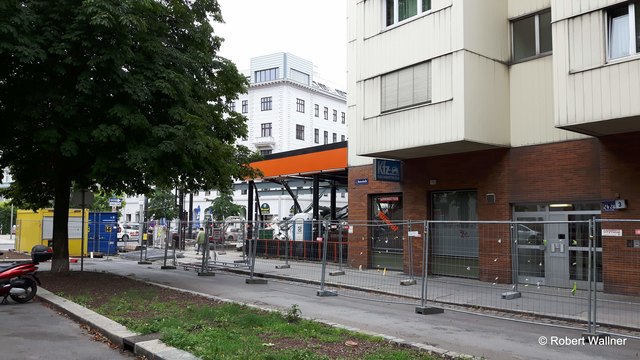 Ecke - Heinestraße 22-28/ Zirkusgasse 49 / Große Stadtgutgasse 33