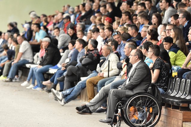 Das Sepp-Doll-Stadion war gut besucht.