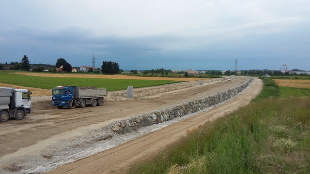 Bauarbeiten entlang der Umfahrung B123