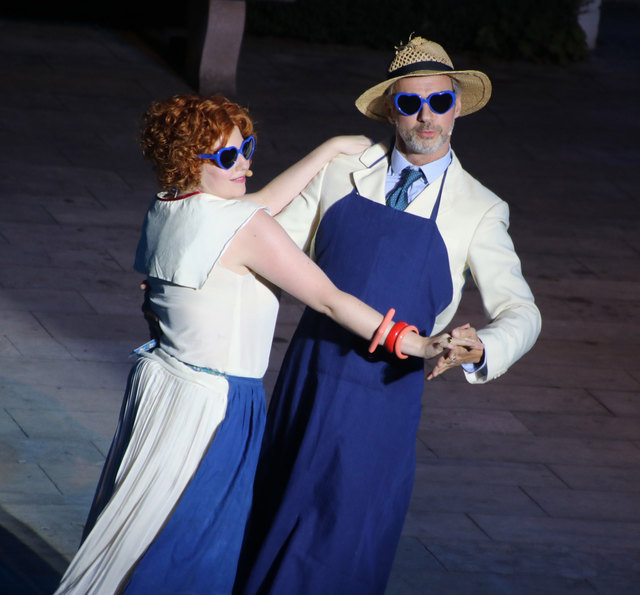 Happy End auch für Ottilie und Dr. Siedler: "Die ganze Welt ist himmelblau!"