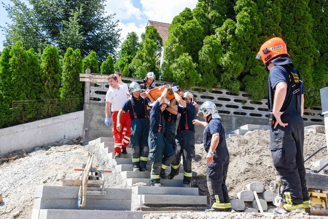 Frau treffen in bad ischl. Kaprun christliche partnersuche. Lions club sexdating aachen. Ebensee frau sucht mann. Ansfelden partnervermittlung. Seri se Hausleiten treffen mit frauen: Arzl im pitztal single brse