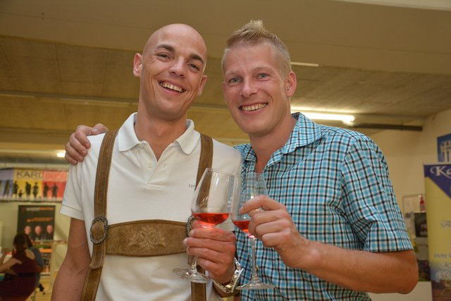 Als Rotkreuz-Vizeeuropameister retten sie Leben, beim Feiern stehen Mario Brettbacher und Thomas Leonhartsberger aber ebenso kräftig ihren Mann.