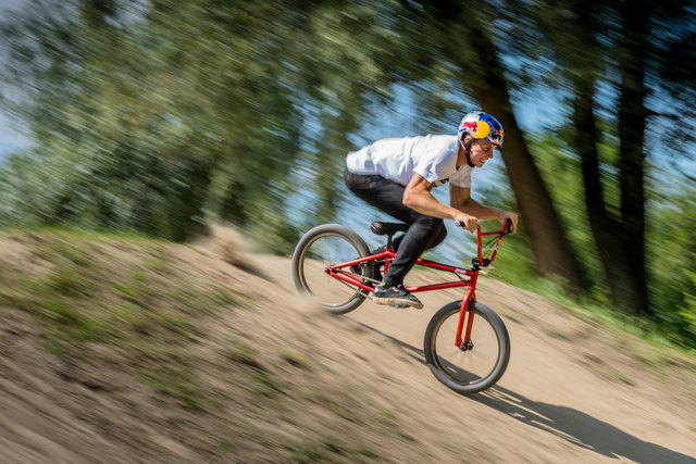 Austrian King of Dirt in Linz - BMX