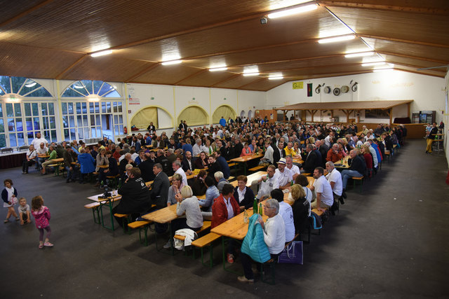 Über 100 Passionsspieler aus ganz Europa wurden in St. Margarethens Musikhalle empfangen. | Foto: Wolfgang Miehl
