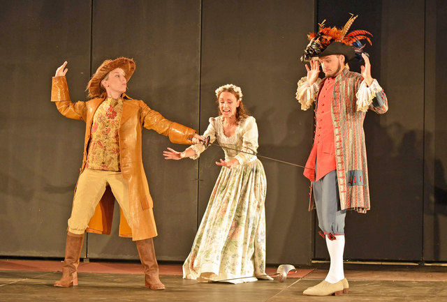 Der Diener zweier Herren: Simone Jäger, Birgit Pieschl, Alesander Schwab | Foto: Stefan Zoltan