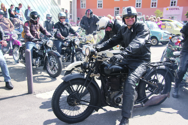 Fans der legendären Oldtimer treffen sich am 15. August zur gemeinsamen Ausfahrt und Parade. | Foto: MZ-Archiv
