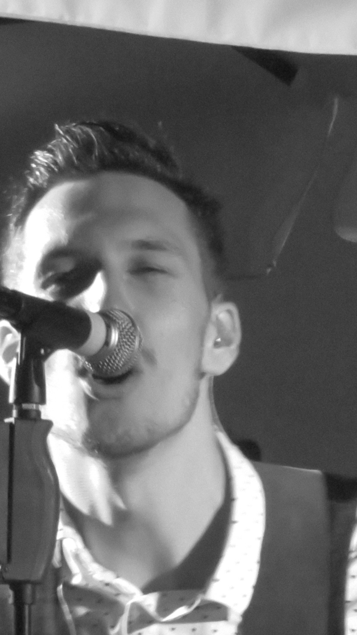 Mike Bench rockte den Gastgarten im Tamdhu - Oberwart