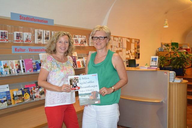 Eva Prischl und Gabriele Backknecht helfen dem Tourismus der jüngsten Landeshauptstadt aus den Kinderschuhen.