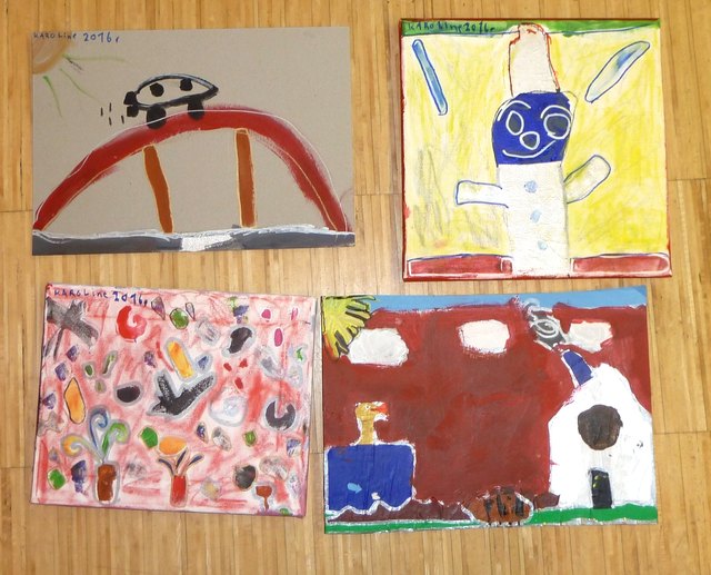 Experimente mit Collage und Malerei auf Leinwand und Karton