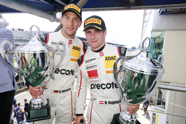 Im ersten Rennen schafften Robert Renauer (links im Bild) und Martin Ragginger den zweiten Platz. | Foto: ADAC GT Masters