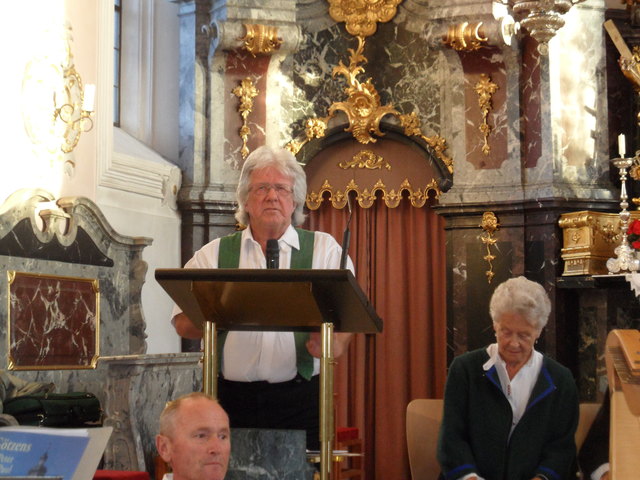 HELMUT LEISZ BEGRÜSST & INGE LADURNER