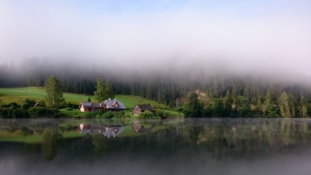 Sommermorgen am Hubertussee in der Walster, am Pilgerweg nach Mariazell