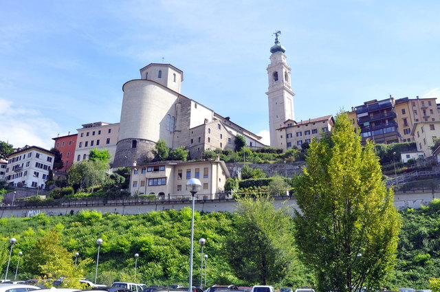 Blick vom Parkplatz auf Belluno
