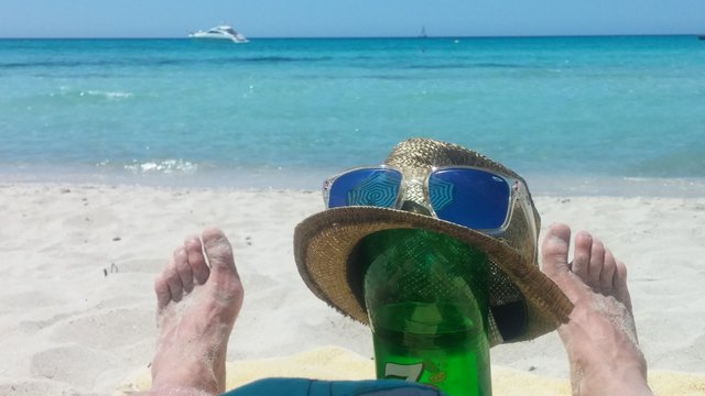 Relaxing on Playa ESTRENC - Mallorca , Baleares