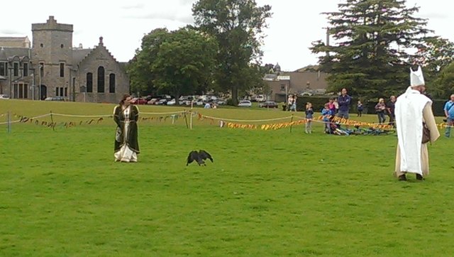 Vogelshow mit dem Bischof