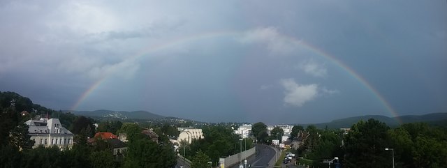 Rainbow over Wien Hadersdorf / Auhof