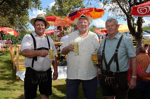 Hausherr Josef Lehner, Altbürgermeister Helmut Nimmervoll und Obmann Hubert Sallaberger. | Foto: Josef Pointinger