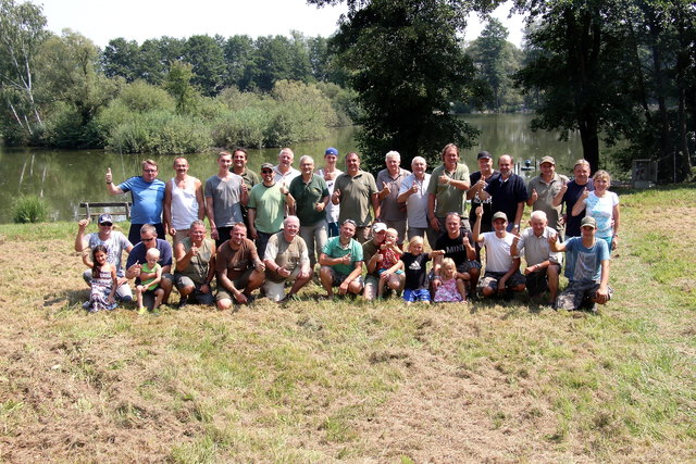 Die Mitglieder des Bezirksfischereivereins Hartberg trafen sich am 15. August zum Gedenk-Hegefischen.