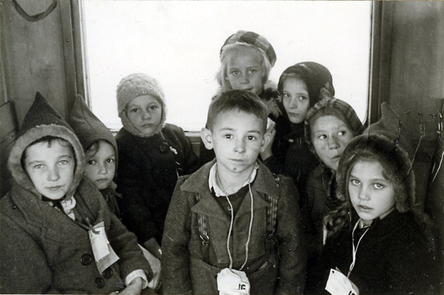 Eine Film- und Zeit-Dokumentation zur „Zuger Hilfe“ in den Nachkriegsjahren Fürstenfelds erwartet Besucher am 26. August auf Großbildleinwand in der Augustinerkirche. | Foto: Kultur Stadt Fürstenfeld