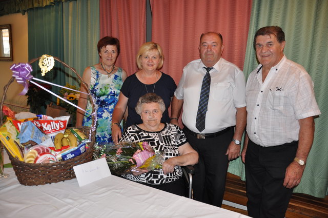 Müllner Rosemarie, Hütter Maria, Fruhmann Maria, Bgm.
Pfneisl Rudolf, Fruhmann Leopold | Foto: Foto: privat